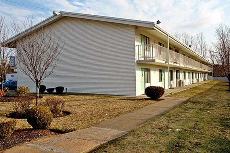 Motel 6 Boston South - Braintree Exterior photo